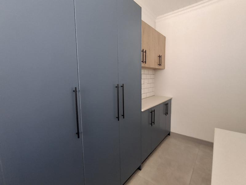 2 Bedroom Property for Sale in Britannia Bay Western Cape